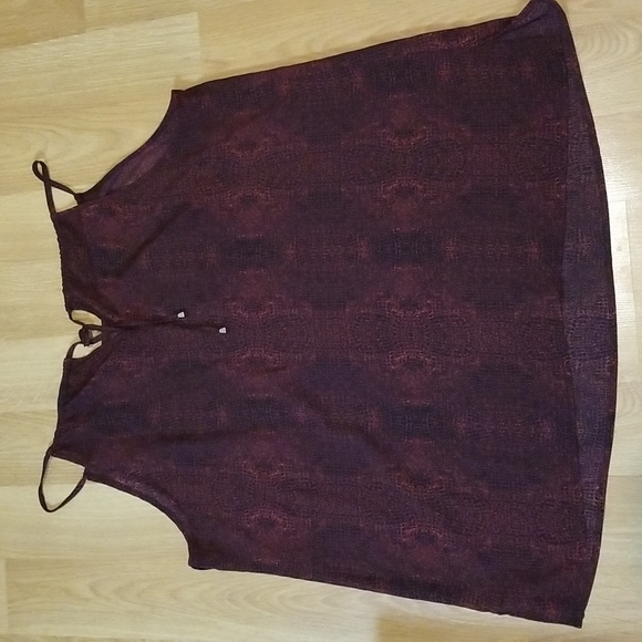 Penningtons red and black pattern tank top 1X - Picture 8 of 12